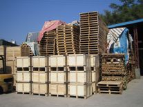Wooden case with fumigation package - 03I